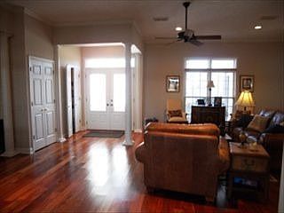 5th image of 2797 E Lakeshore Dr
