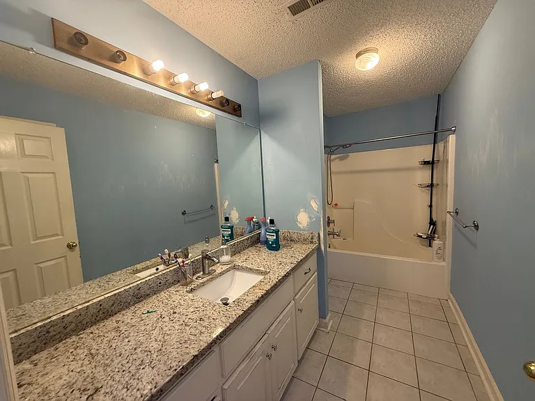 242 Turtle Creek Dr — Photo 23