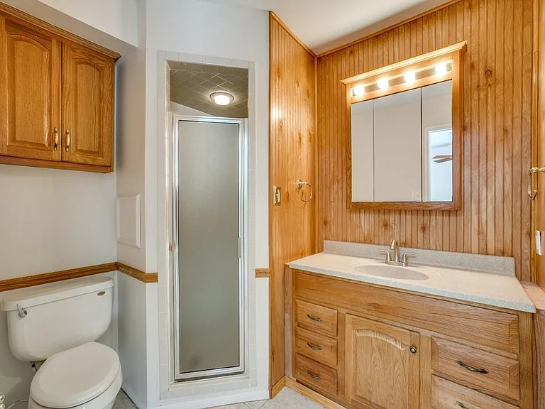 14219 Piping Rock Ln — Photo 13