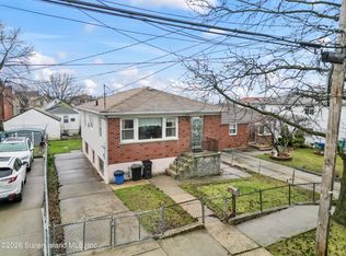 192 Graves St, Staten Island, NY