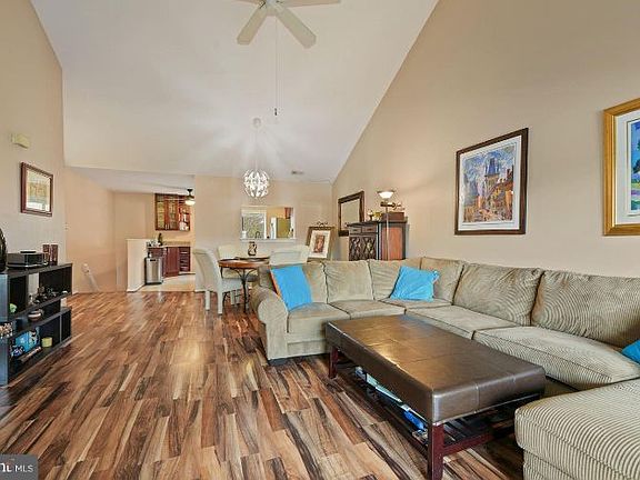 5th image of 1306 Chesterwood Ct