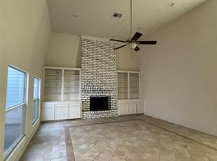 1909 Bittercreek Dr, Houston, TX 77042