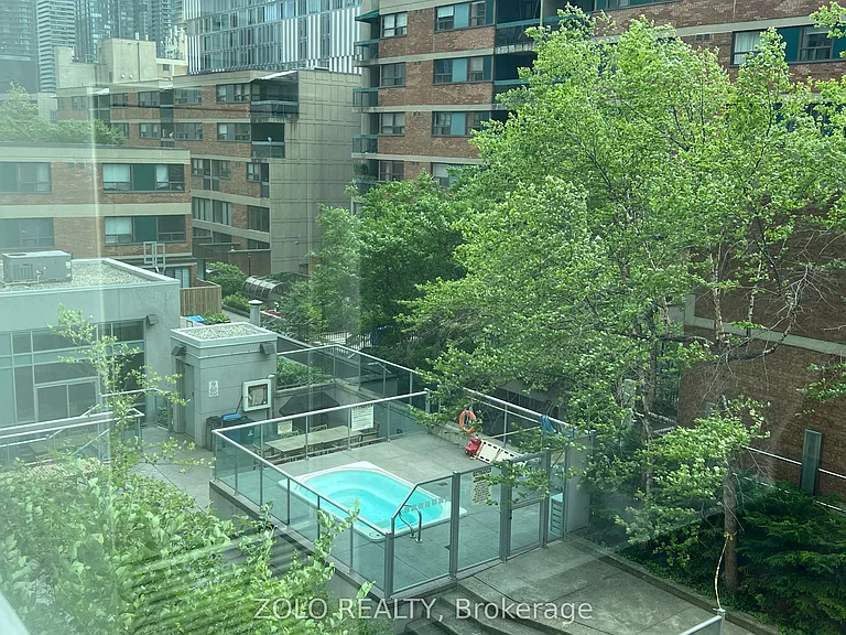 96 Saint Patrick St #516 — Photo 5