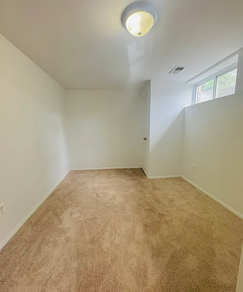 4 BEDROOM