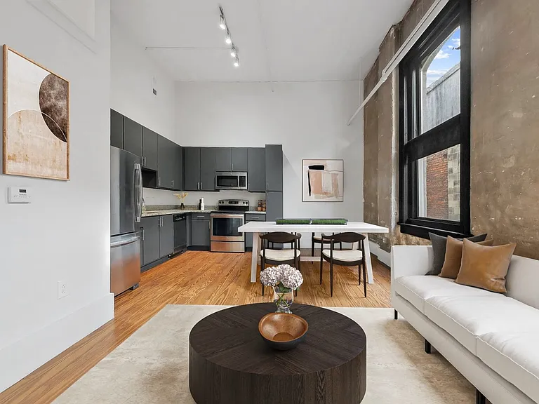 The Lamar Lofts — Photo 20