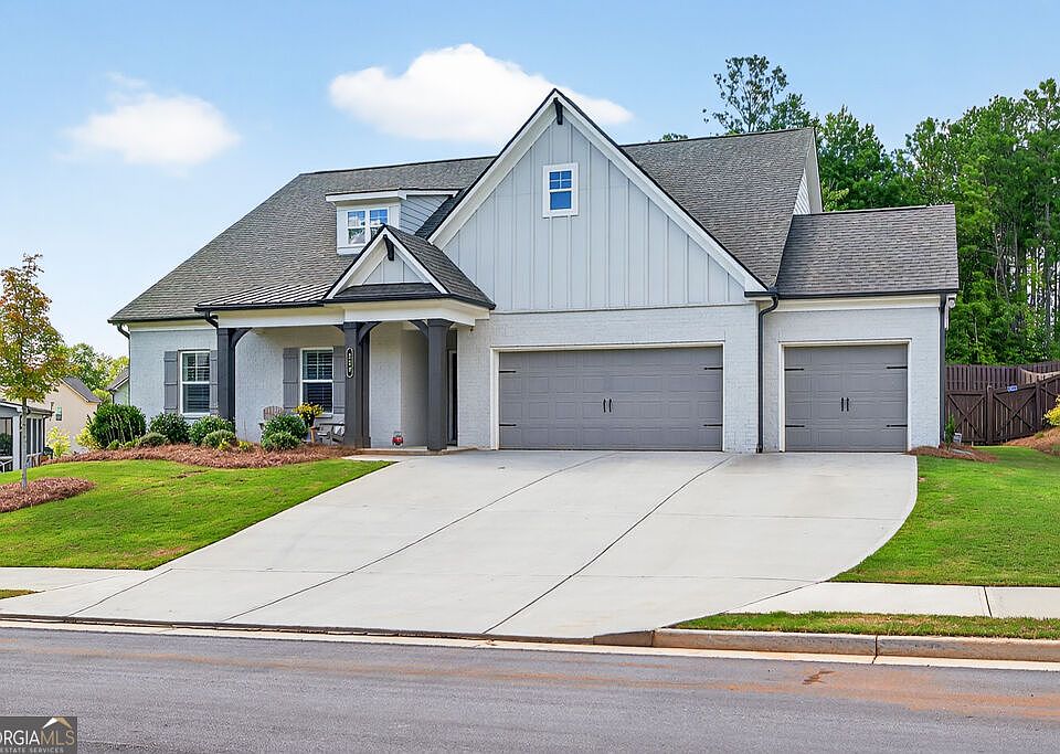 1st image of 229 Brant Cir