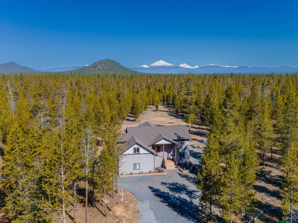 16780 Sun Country Dr, Bend, OR 97707