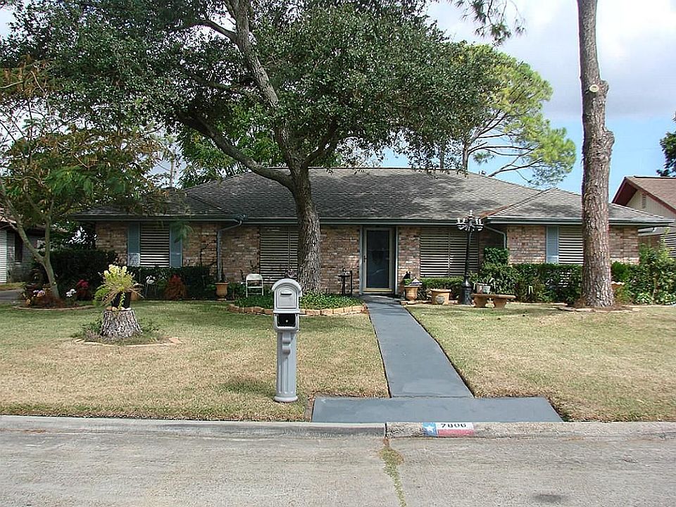 1st image of 7806 College Ave