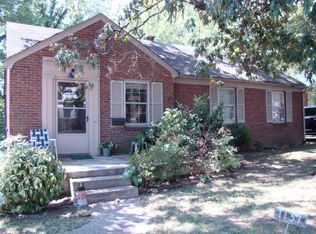 1137 Chickasaw Rd, Paris, TN 38242