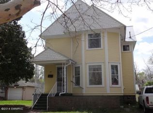 901 N Superior St, Albion, MI