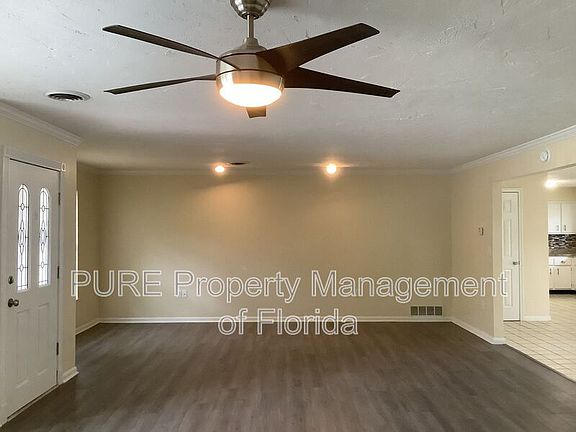 5th image of 711 NE 41st Ave