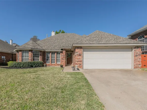 3009 Clairemont Ln, Euless, TX 76039
