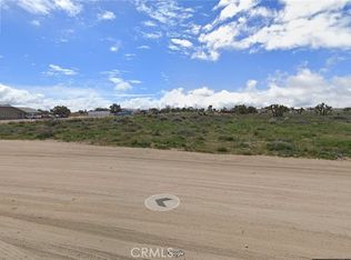 1 Smoke Tree Rd, Phelan, CA 92371