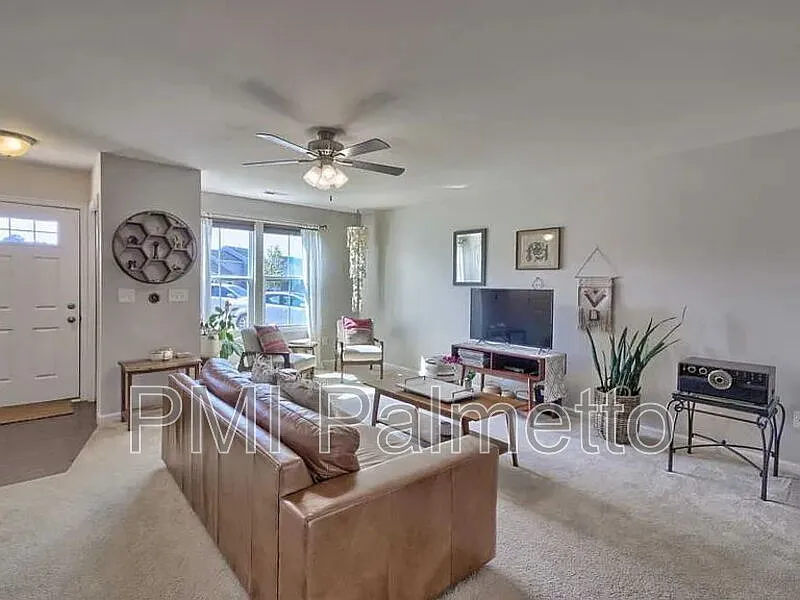Ridgeview — Photo 4