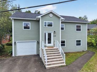 1528 Lincoln Rd, Fredericton, NB E3B8J6