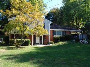 7942 Jansen Dr, Springfield, VA 22152