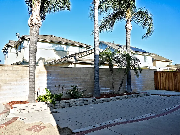 7637 Tuscany Pl — Photo 33