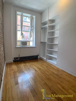 Rented by Lisa Management Inc | media 20