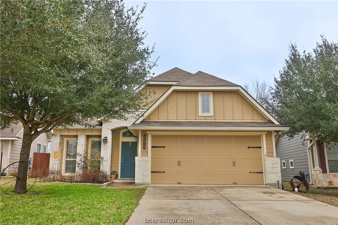 3 bed, 1332 sqft, $2,150 — Photo 1