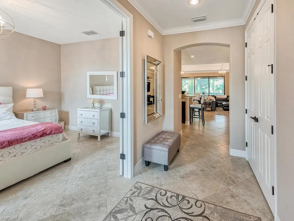 2 bed, 2.5 bath, 1901 sqft, $12,000 — Photo 4