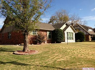 908 W South Park Blvd, Broken Arrow, OK 74011