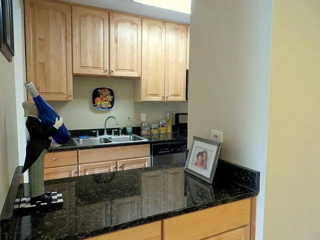 906 W Alleghany Dr #2B — Photo 11