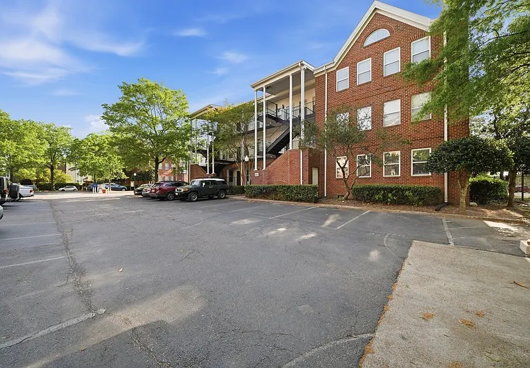 205 Westover Ave #1-203 — Photo 6