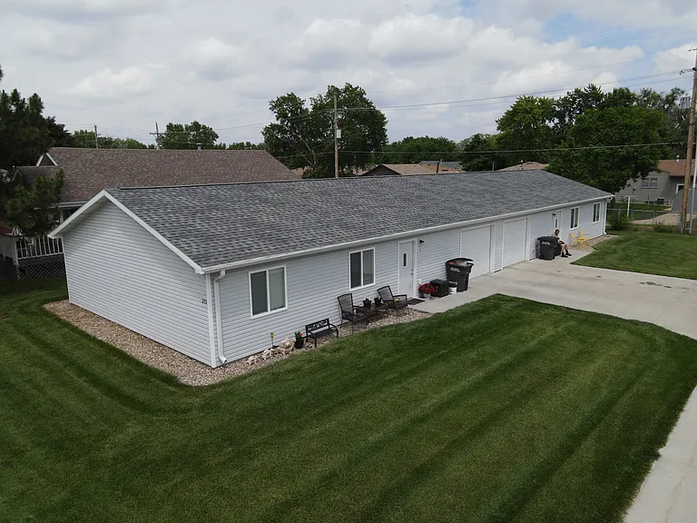 231 N Custer Ave #1 — Photo 1