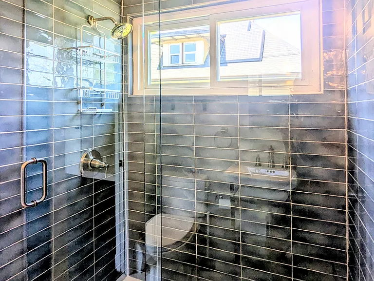 200 N Sherman St #9 — Photo 28
