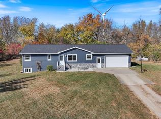1634 300th St, Hendricks, MN 56136