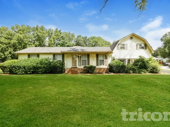 1706 Deerrun Rd, Murfreesboro, TN 37129