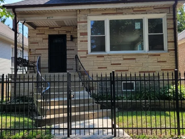 8633 S Marquette Ave, Chicago, IL 60617
