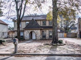 4711 Bicentennial Ct, Houston, TX 77066