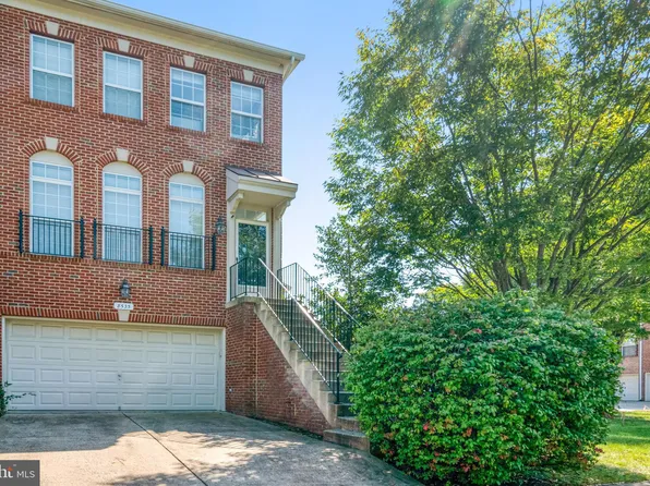 8535 Wyngate Manor Ct, Alexandria, VA 22309