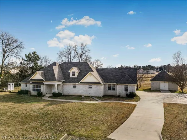 4812 Skywood Dr, Fort Smith, AR 72904