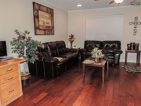 4th image of 4722 Hollandale Ave