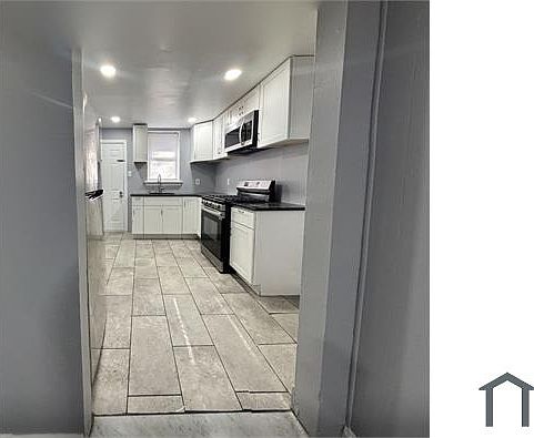 5th image of 5020 Westminster Ave