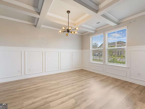 5th image of 116 Cabin Way