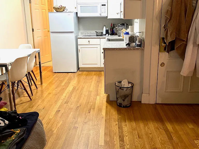 115 Beacon St #1 — Photo 6