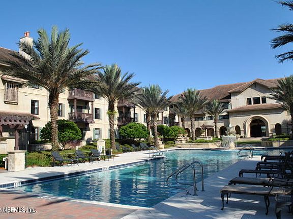 2nd image of 955 Registry Blvd Unit 219