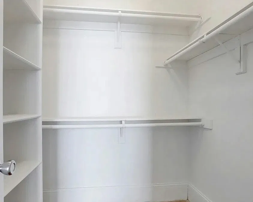 5017 Cornish St — Photo 2