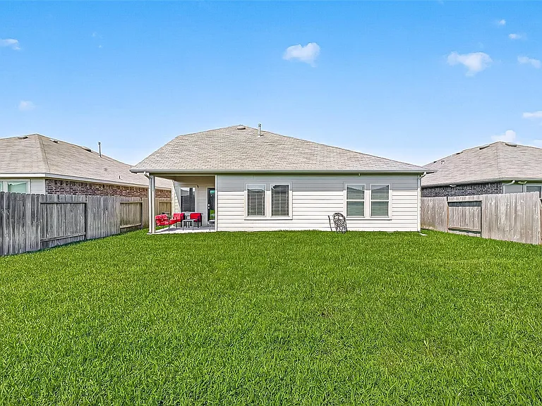 21500 Rustic Elm Dr — Photo 46