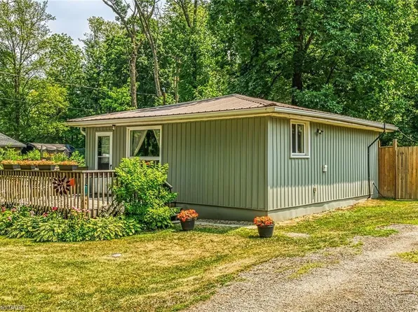 4 Nanticoke Valley Rd, Haldimand County, ON N0A 1L0