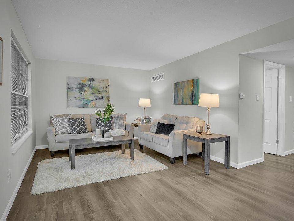 1st image of 2094 Carefree Ln
