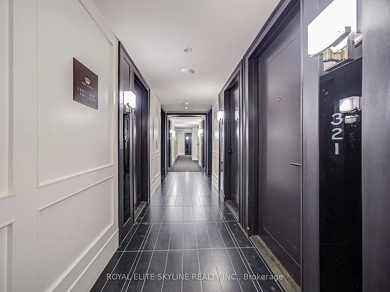 955 Bay St #310 — Photo 4
