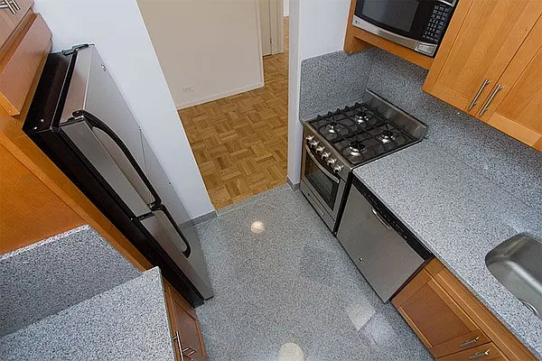Rented by GoodRock Realty | media 15