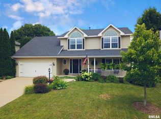 506 S Breckenridge Dr, Dunlap, IL 61525