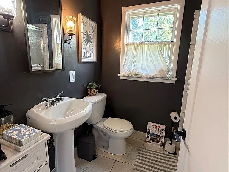 44 Charmwood Rd — Photo 25