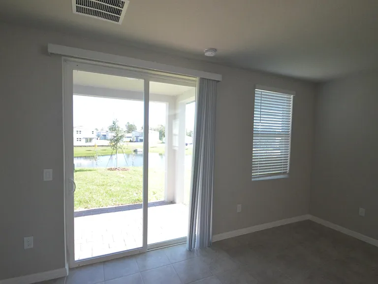832 Rivers Crossing St — Photo 12