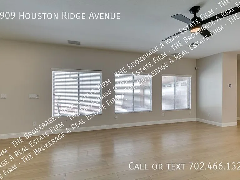 8909 Houston Ridge Ave — Photo 11